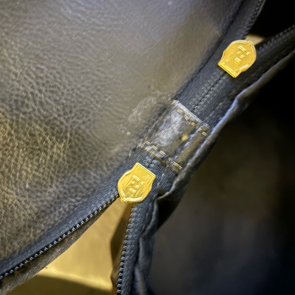 Fendi | Vintage Pequin Collapsible Zippered Makeup Vanity Case Bag - Picture 9 of 12